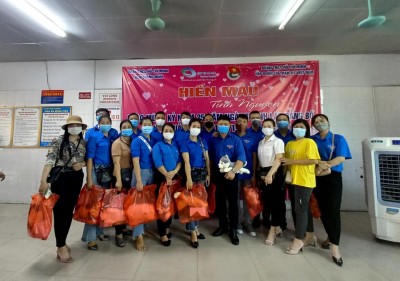 TUỔI TRẺ TUYỂN THAN HÒN GAI - HÀNH ĐỘNG VÌ CỘNG ĐỒNG