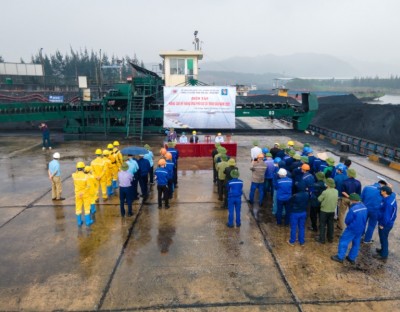 DIỄN TẬP NÂNG CAO KỸ NĂNG ỨNG PHÓ SỰ CỐ TRÀN DẦU NĂM 2021