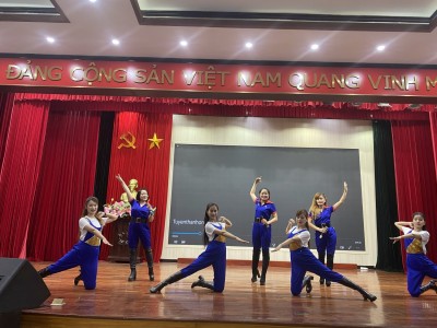 Tích cực tập luyện tham gia Hội thi Tiếng hát người lao động TKV năm 2022