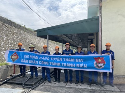 Công trình nhà để xe của CBCNV Phân xưởng Sàng tuyển đã hoàn thành và đưa vào sử dụng