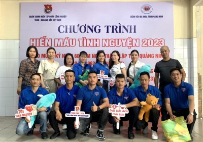 Lực lượng cán bộ đoàn viên Thanh niên của Công ty tham gia hiến máu