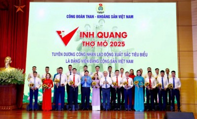 Công đoàn TKV tuyên dương các công nhân lao động trực tiếp tiêu biểu xuất sắc là đảng viên