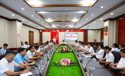 Toàn cảnh Họp sơ kết công tác ATVSLĐ Quý III, 9 tháng đầu năm 2025