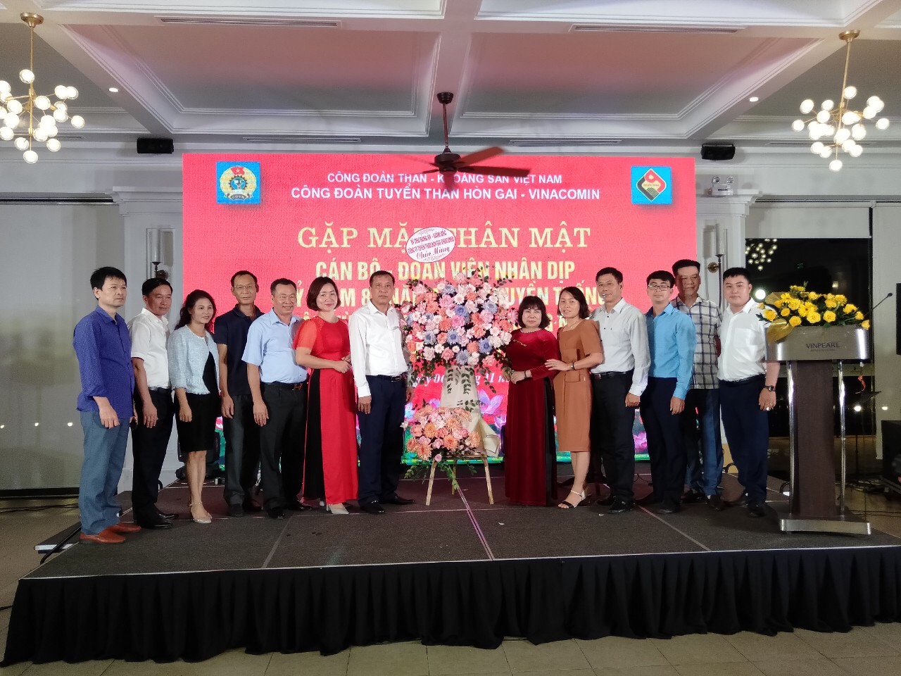 cong doan cong ty to chuc gap mat can bo doan vien nhan ky niem 85 nam ngay truyen thong cong nhan vung mo