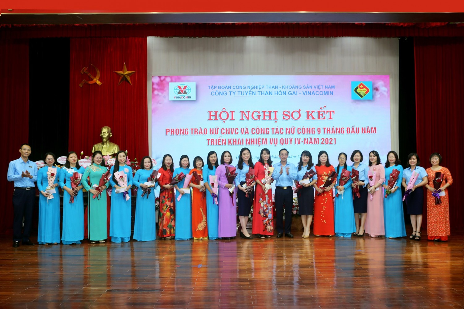 z2868899317024 aabbea2c58a84a57f749f0bee2ae9178 (1)