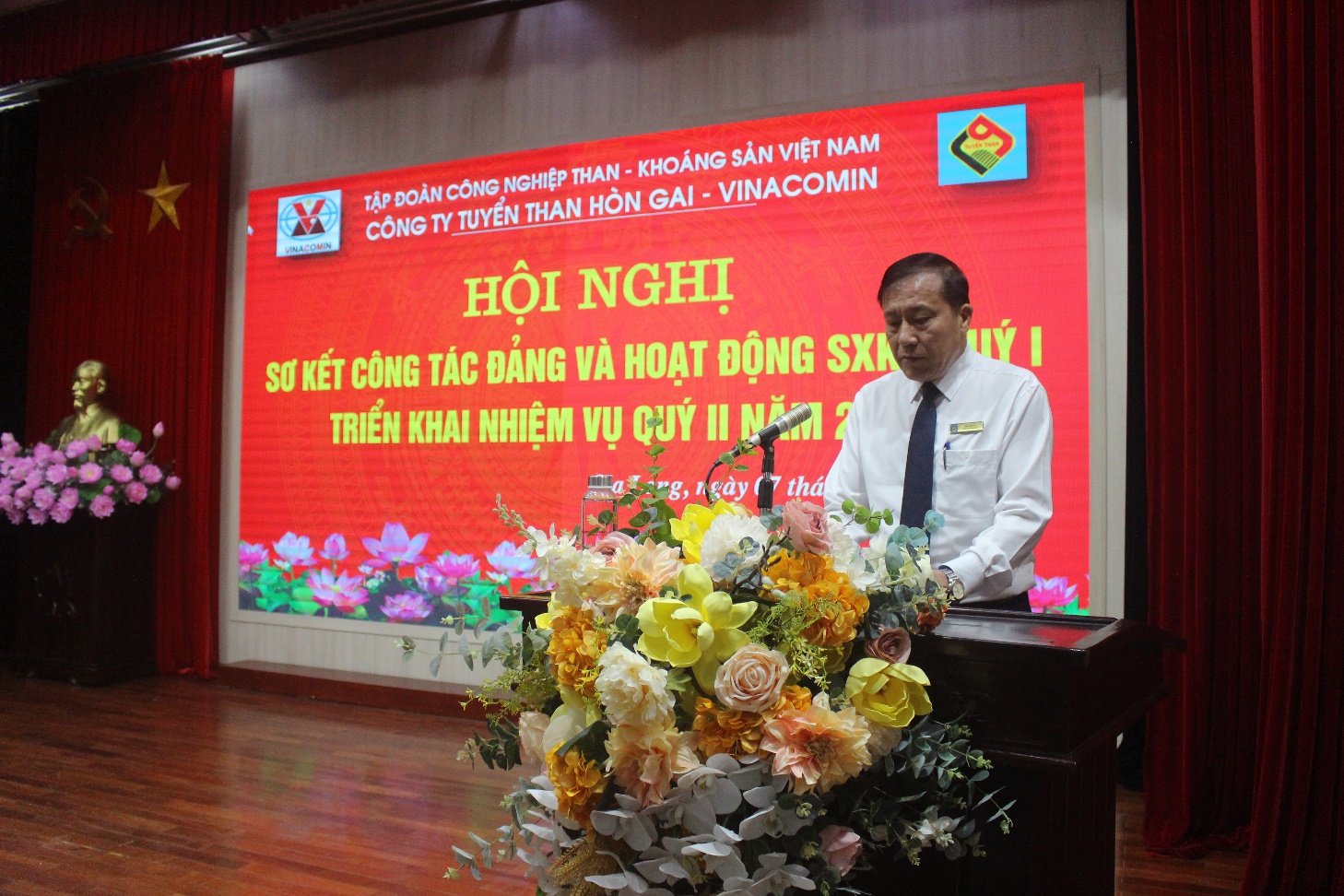 Đồng chí Bùi Hữu Lý - Chủ tịch Công đoàn Công ty phát động phong trào thi đua LĐSX quý 2/2023