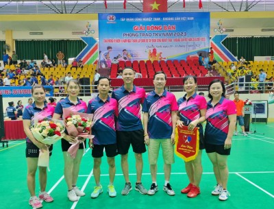 Đoàn VĐV Công ty Tuyển than Hòn Gai - Vinacomin tham gia giải Bóng bàn TKV năm 2023