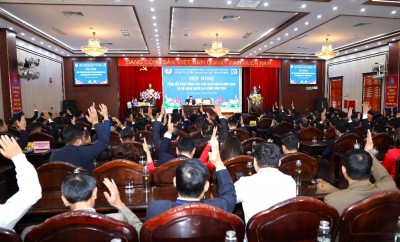 Các đại biểu biểu quyết nhất trí cao