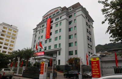 Không khí rộn ràng tại Trụ sở Văn phòng Công ty Tuyển than Hòn Gai - Vinacomin hướng về cuộc bầu cử đại biểu Quốc hội khóa XVI và đại biểu HĐND các cấp nhiệm kỳ 2026 - 2031