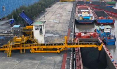Đoàn kiểm tra của TKV trực tiếp kiểm tra công tác tổ chức thi thực hành nghề hàn điện
