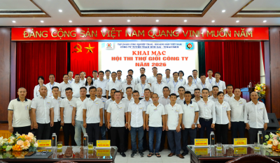 Đoàn kiểm tra của TKV trực tiếp kiểm tra công tác tổ chức thi thực hành nghề hàn điện