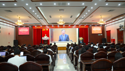 Toàn cảnh điểm cầu tiếp sóng tại Trụ sở Văn phòng Công ty