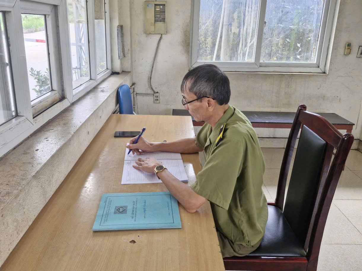 image 20251202112023 12